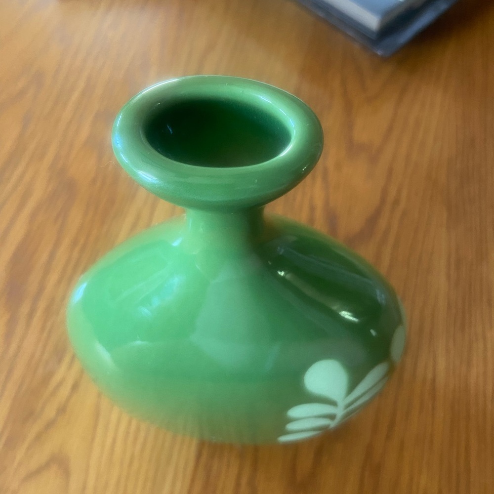 Crate&Barrel Lime Green Bud Vase with Leaf Motif - Picture 5 of 5